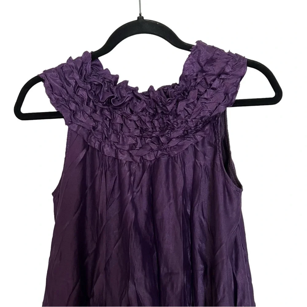Purple Floral Sleeveless Trapeze Style Smocked Mini Dress Approx XS